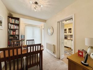 Dining Room- click for photo gallery